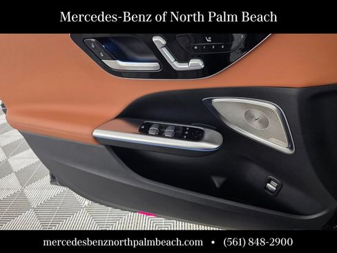 Certified 2023 Mercedes-Benz C 300 4MATIC Sedan image 21