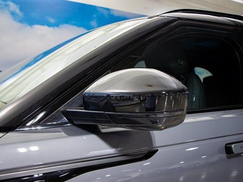 Used 2026 Land Rover Range Rover Velar Dynamic SE image 10