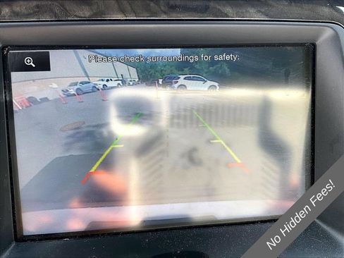 Used 2015 Ford Expedition Limited w/ Equipment Group 301A AWD/4WD image 17