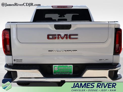 Used 2024 GMC Sierra 1500 SLT AWD/4WD image 4