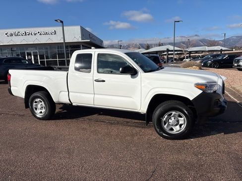 Used 2023 Toyota Tacoma SR image 12