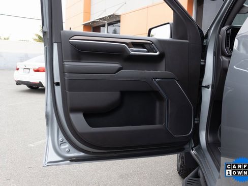 Used 2024 Chevrolet Silverado 1500 LT Trail Boss w/ Protection Package image 17