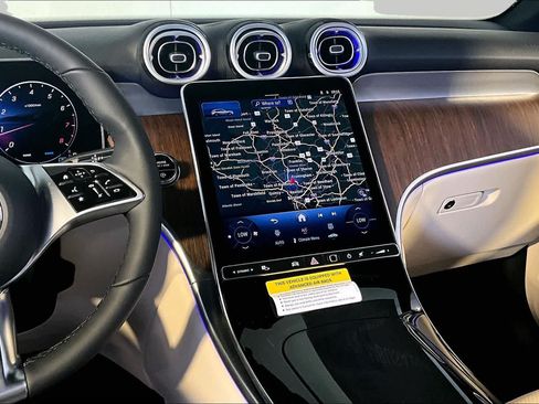 New 2026 Mercedes-Benz GLC 300 4MATIC image 8