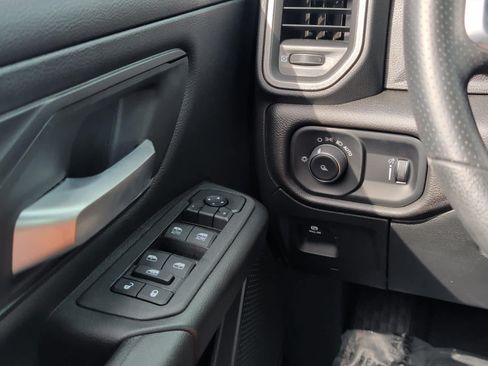 Used 2026 RAM 1500 Tradesman AWD/4WD image 21