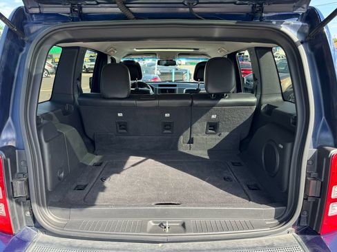 Used 2012 Jeep Liberty Limited Jet w/ Comfort/Convenience Group AWD/4WD image 11