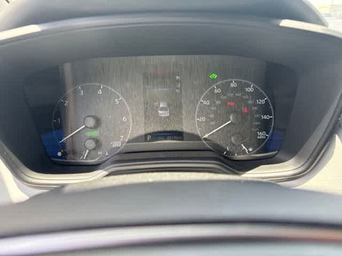 Used 2024 Toyota Corolla SE FWD image 15