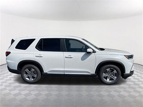 New 2025 Honda Pilot EX-L image 7
