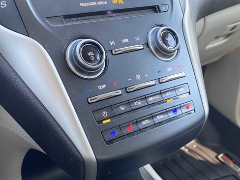 Used 2018 Lincoln MKC Reserve AWD/4WD image 24