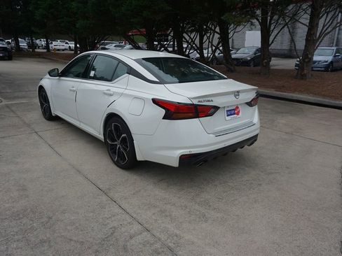Used 2023 Nissan Altima 2.5 SR w/ SR Premium Package FWD image 21