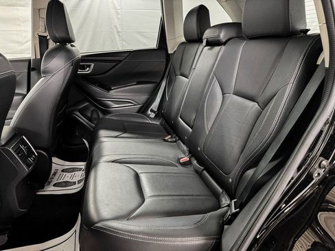 Used 2019 Subaru Forester Limited w/ Popular Package #3 AWD/4WD image 9