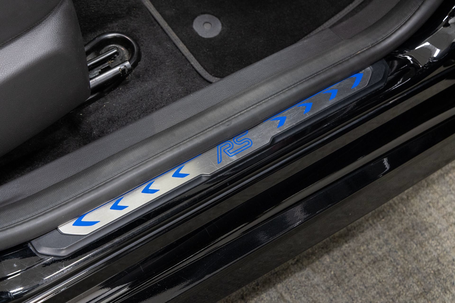 Used 2017 Ford Focus RS AWD/4WD image 20