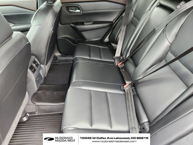 Used 2023 Nissan Rogue SV w/ SV Premium Package AWD/4WD image 34