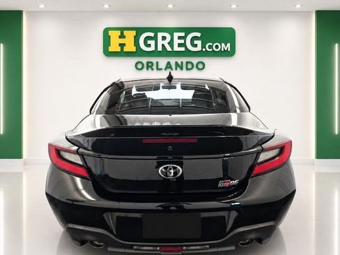 Used 2022 Toyota GR86 Premium RWD image 8