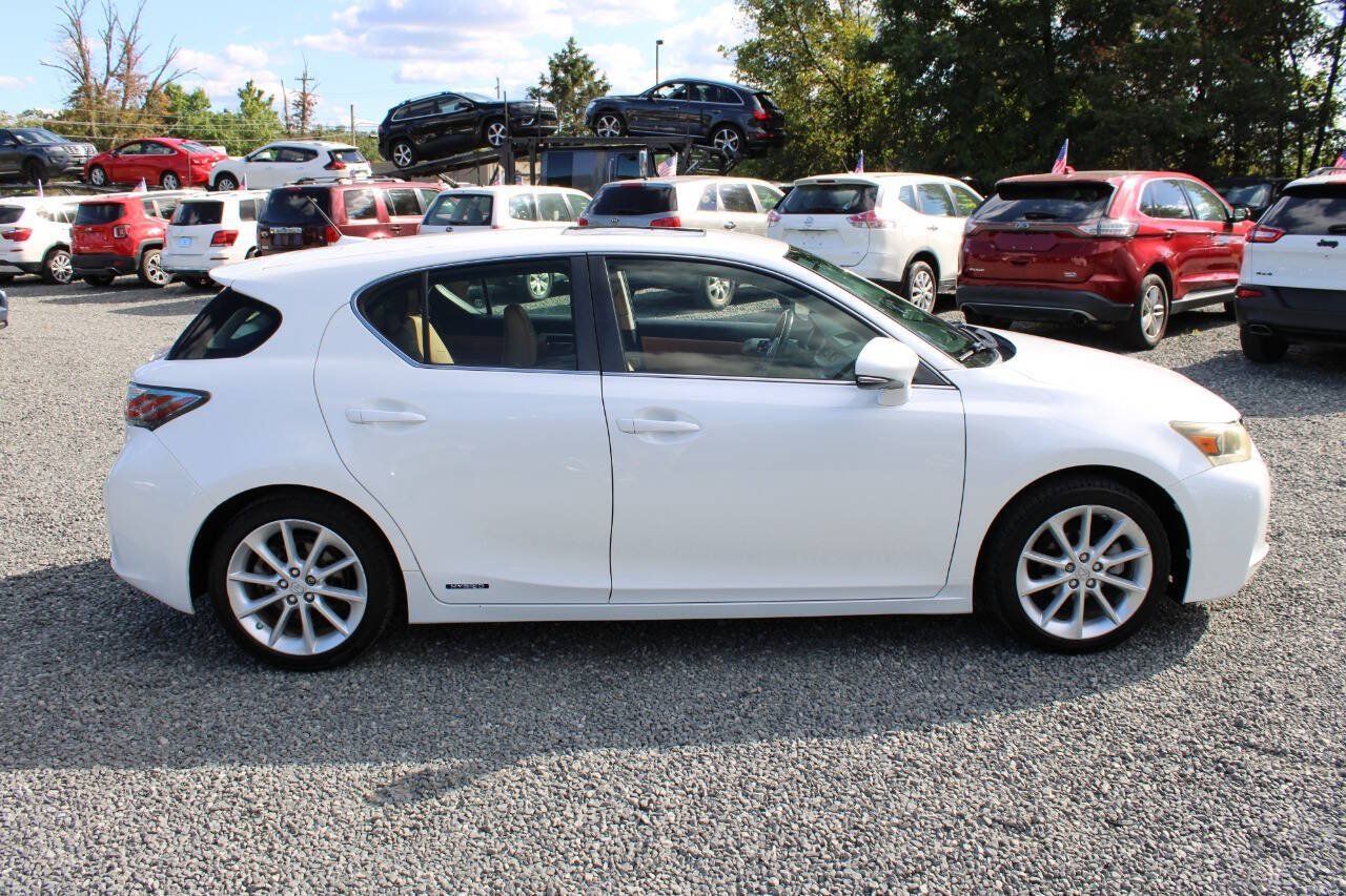 Used 2012 Lexus CT 200h Premium w/ Premium Audio Pkg FWD image 6