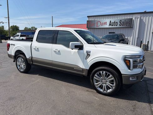 Used 2025 Ford F150 King Ranch AWD/4WD image 3