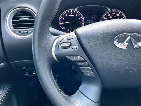 Used 2019 INFINITI QX60 Luxe w/ Essential Package FWD image 25