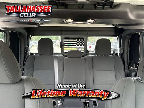 Used 2021 Jeep Gladiator Sport AWD/4WD image 30