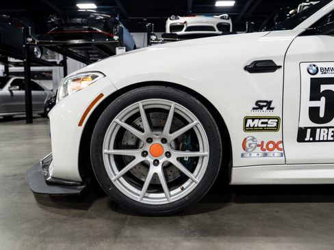 Used 2017 BMW M2 RWD image 2