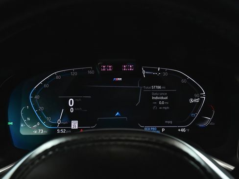 Used 2022 BMW 750i xDrive w/ Executive Package image 62