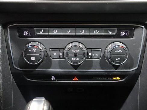 Used 2019 Volkswagen Atlas SE AWD/4WD image 30