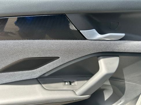 New 2025 Volkswagen Tiguan S w/ 18" Wheel Package image 12