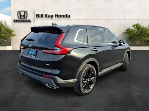 Used 2023 Honda CR-V Sport Touring image 3