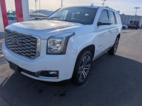 Used 2018 GMC Yukon Denali w/ Denali Ultimate Package image 2