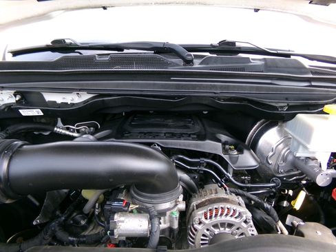 Used 2019 RAM 1500 Big Horn AWD/4WD image 31