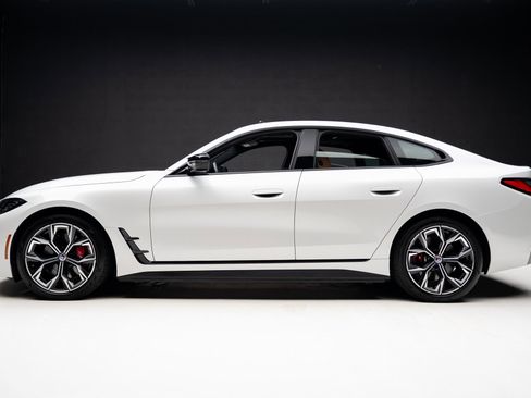 Used 2023 BMW i4 M50 w/ Premium Package image 17