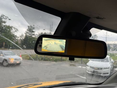 Used 2019 GMC Savana 3500 Extended w/ Driver Convenience Package image 12