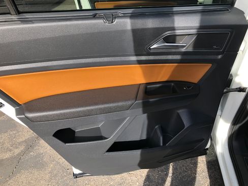 Used 2018 Volkswagen Atlas SEL Premium image 25