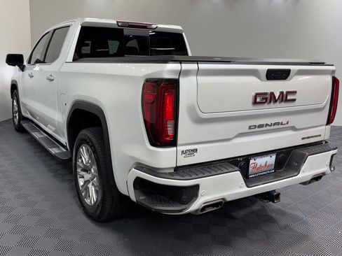 Used 2021 GMC Sierra 1500 Denali w/ Driver Alert Package II AWD/4WD image 3