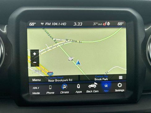 Certified 2022 Jeep Wrangler Unlimited Sahara w/ Cold Weather Group image 20