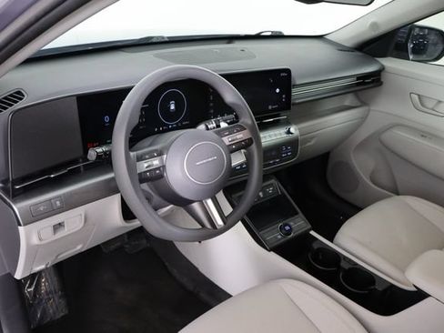 Used 2024 Hyundai Kona SE FWD image 24