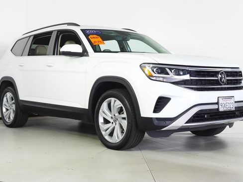 Used 2023 Volkswagen Atlas SE AWD/4WD image 4