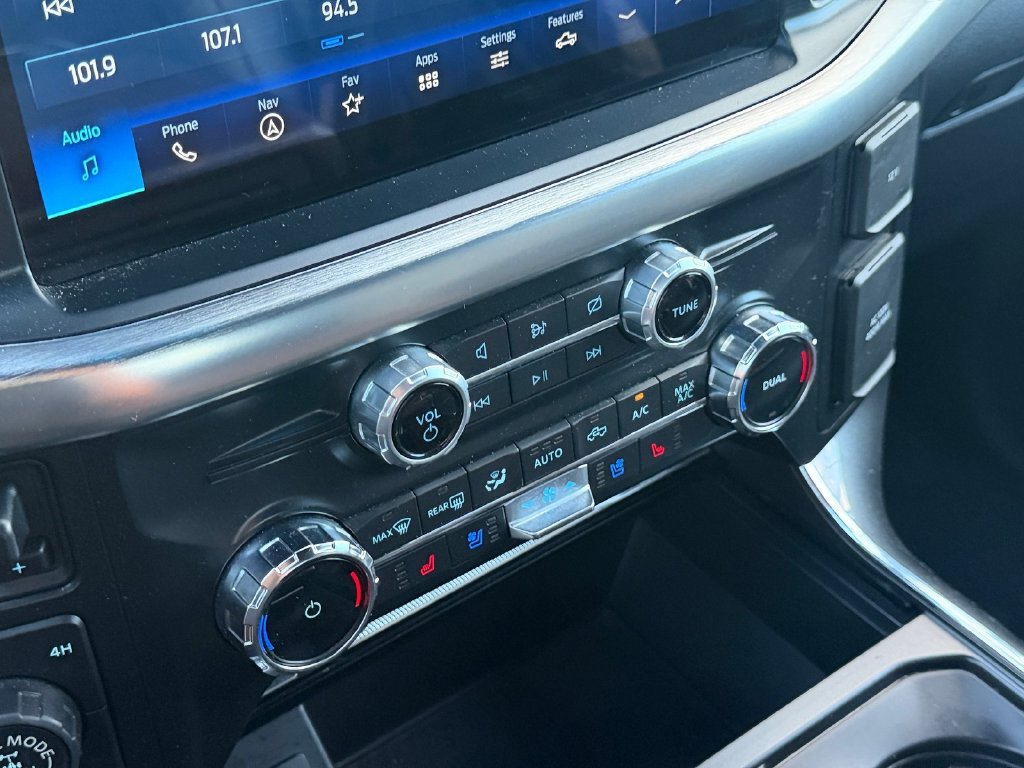 Used 2022 Ford F150 Lariat AWD/4WD image 23