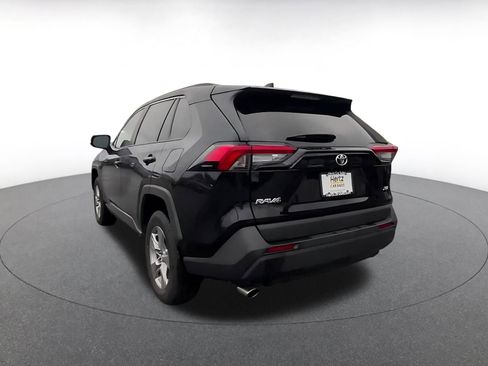 Used 2025 Toyota RAV4 XLE image 11