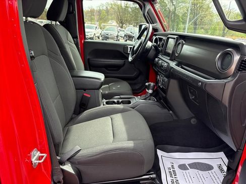 Used 2022 Jeep Wrangler Unlimited Sport w/ Sun And Sound Package AWD/4WD image 8