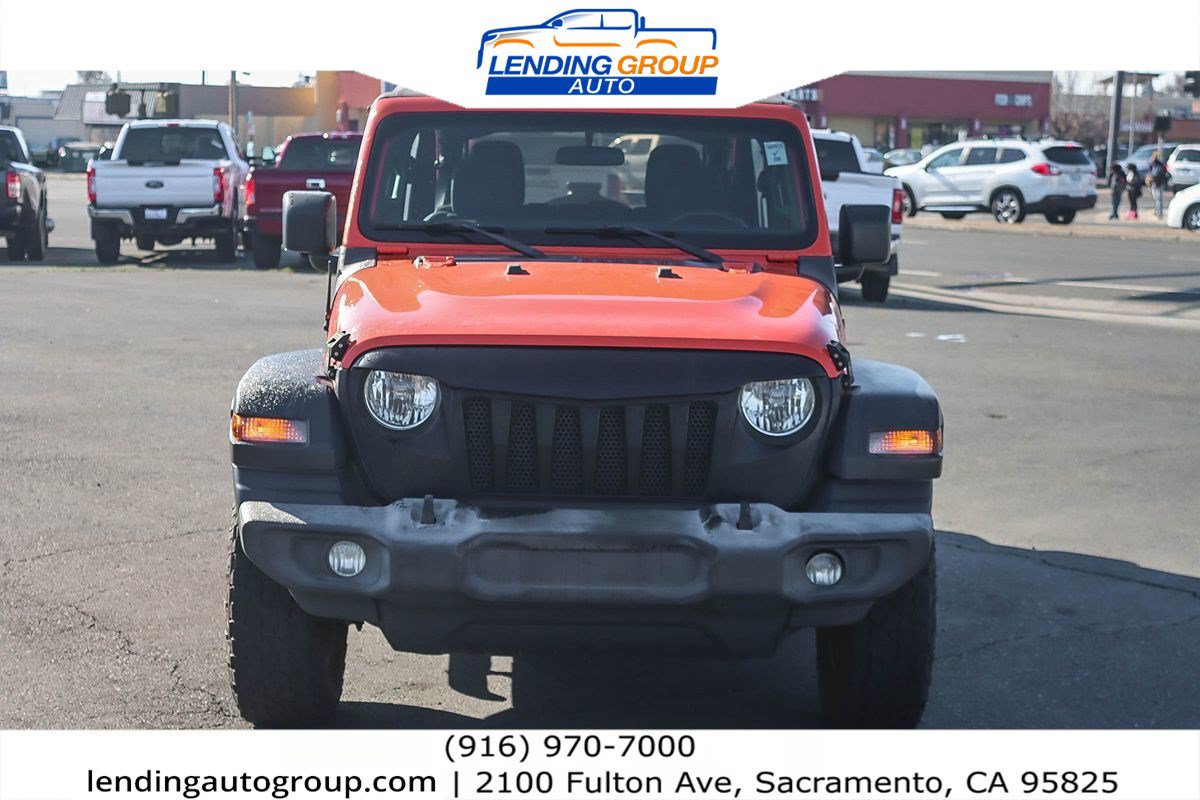 Used 2018 Jeep Wrangler Unlimited Sport AWD/4WD image 6