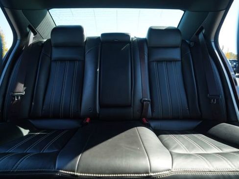 Used 2023 Chrysler 300 S image 29