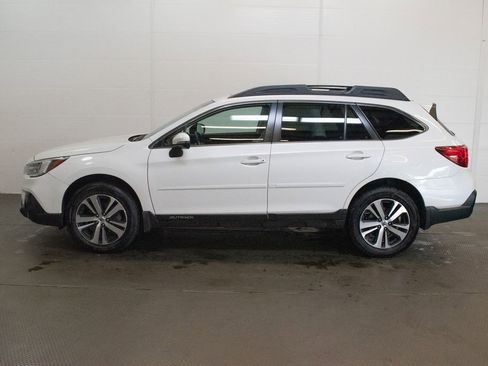 Used 2019 Subaru Outback 2.5i Limited AWD/4WD image 7