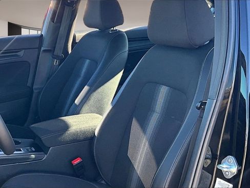 Used 2025 Honda Civic Sport image 23