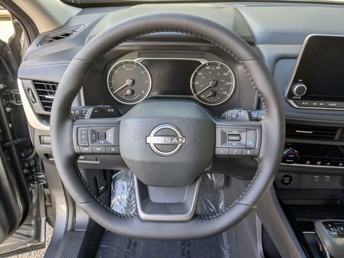 New 2026 Nissan Rogue SV image 15