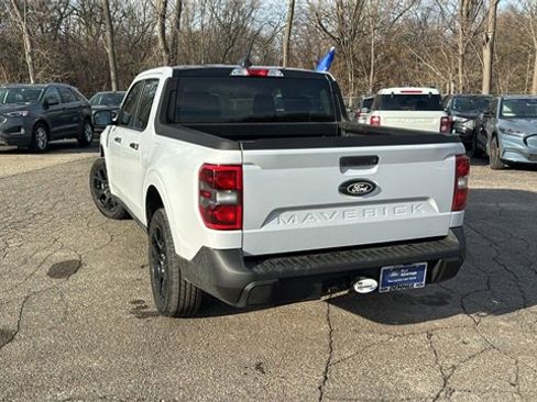 Certified 2025 Ford Maverick XLT w/ XLT Luxury Package image 5