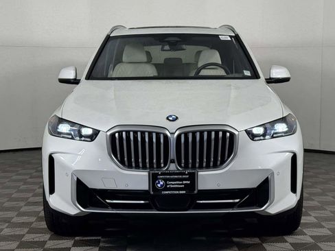 Used 2024 BMW X5 xDrive40i w/ Premium Package AWD/4WD image 6
