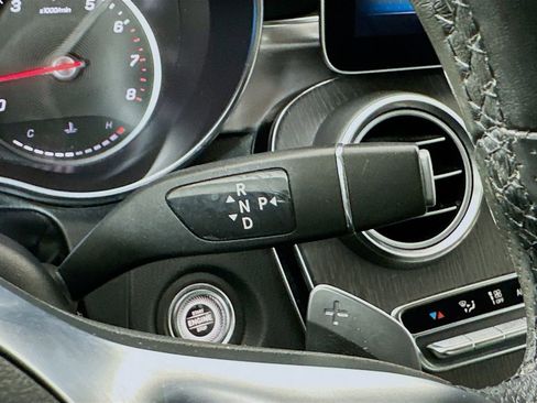 Used 2019 Mercedes-Benz C 300 C 300 image 17