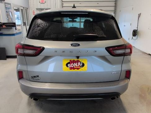 Certified 2023 Ford Escape ST-Line image 4