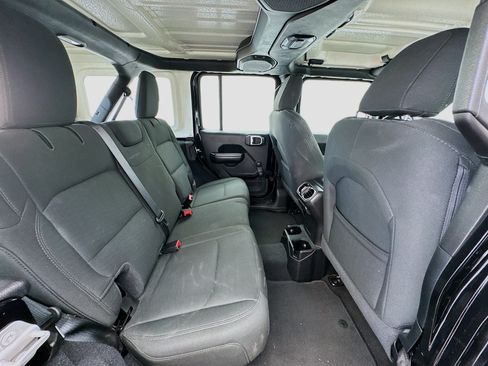 Used 2020 Jeep Wrangler Unlimited Sport AWD/4WD image 18