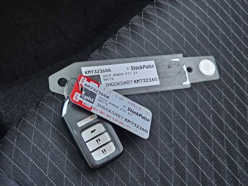 Used 2019 Honda Fit EX image 30