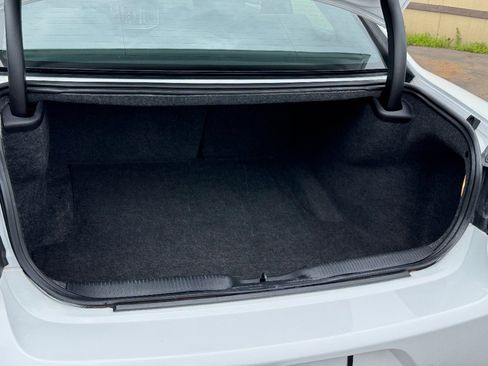 Used 2022 Dodge Charger GT image 10